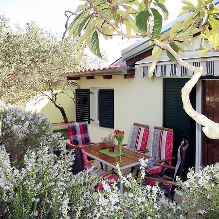Holiday Home Camp Marko - Roz338 By Interhome Zečevo エクステリア 写真